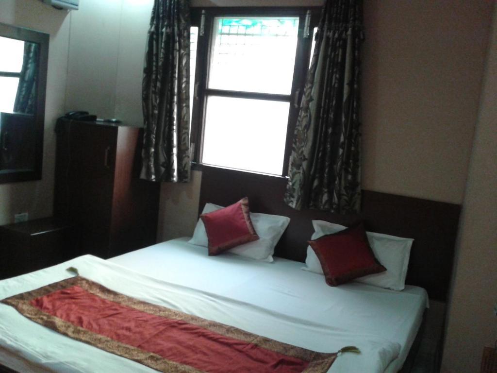 Hotel Hridey Inn New Delhi Room photo